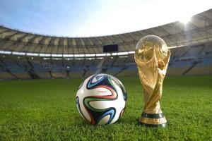 乐鱼体育官网下载-季后赛豪门对决：究竟谁是最后的王者？，豪门冠军足球最强阵容